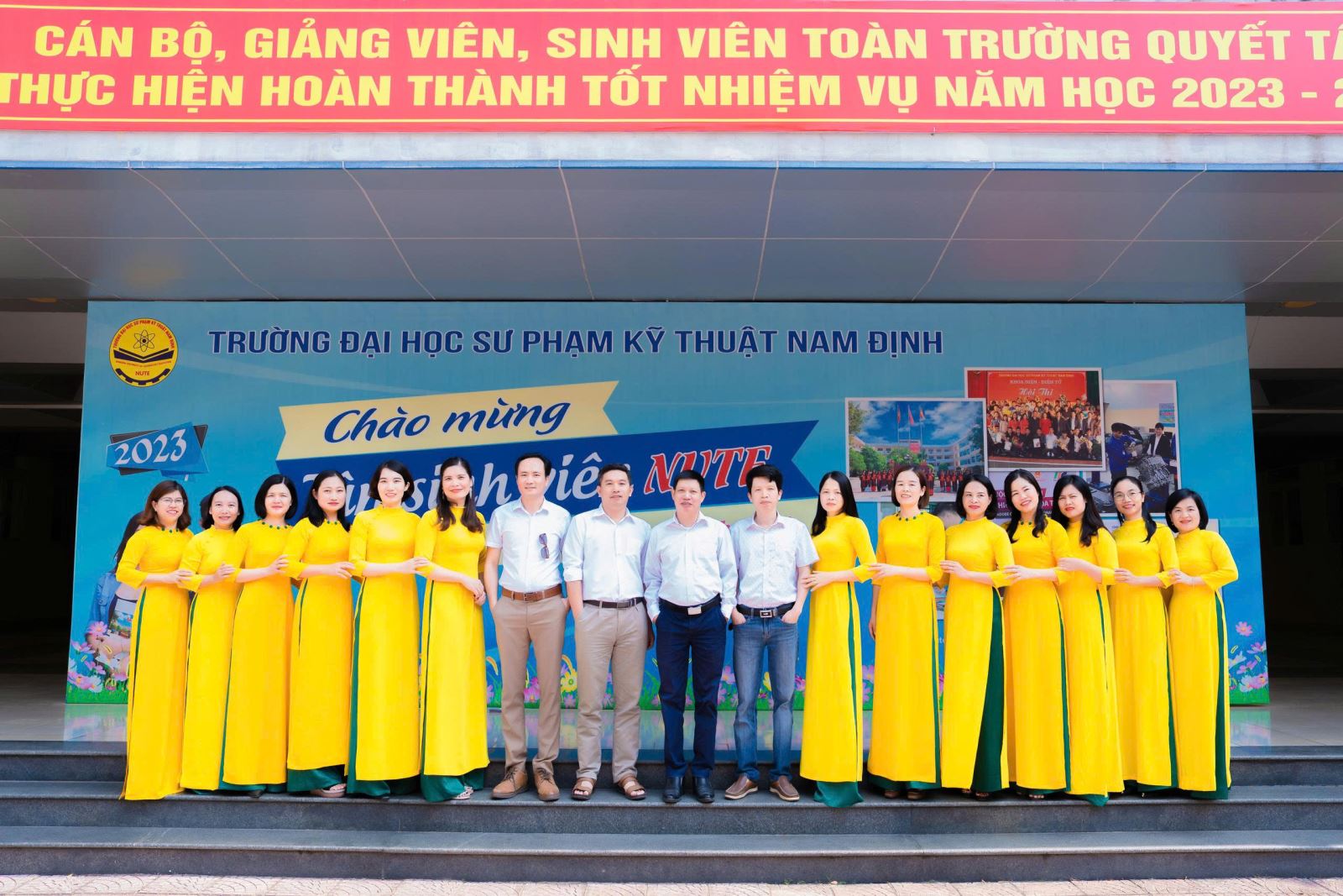 Giới thiệu về Khoa Công nghệ thông tin